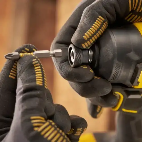 Aparafusador Impacto V20 18V Stanley SFMCF811D1T-QW